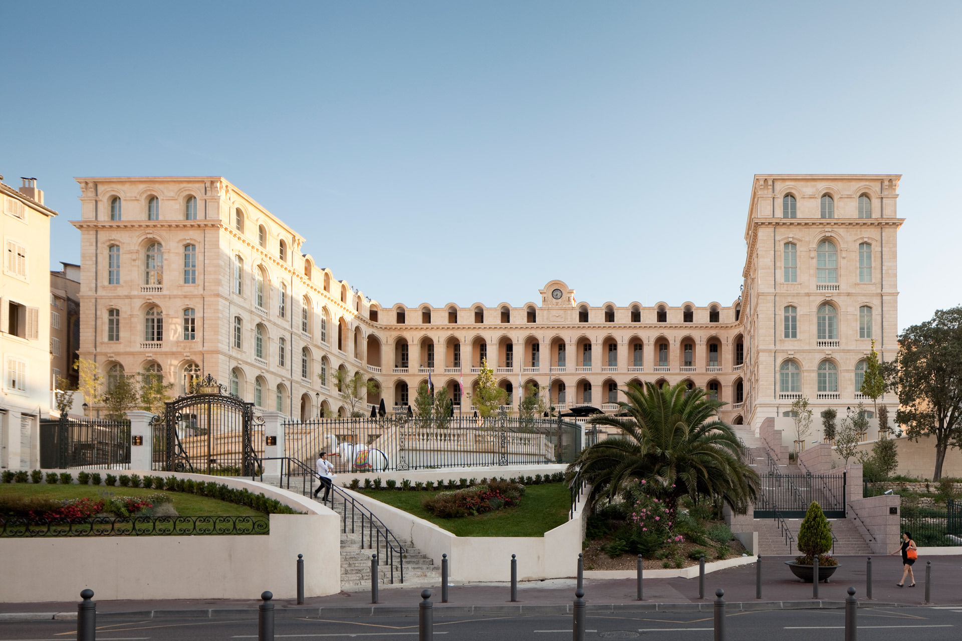 Volume ABC - Hotels, Hôtel-Dieu de Marseille